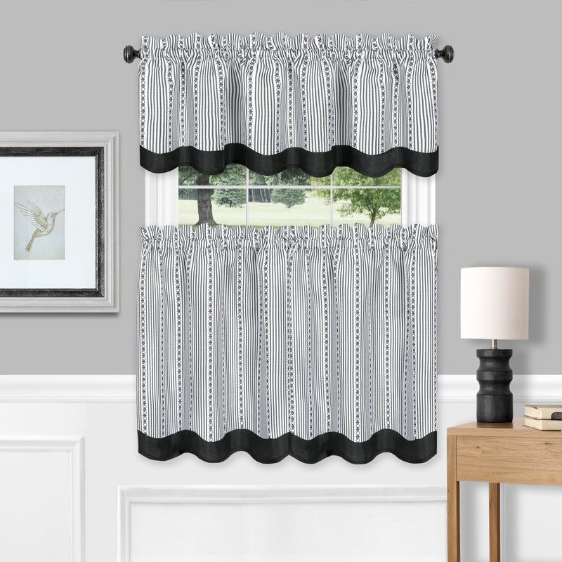 Westport Tier & Valance Set