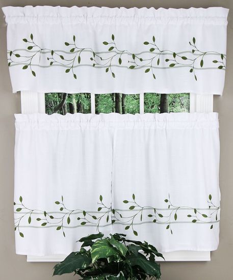 Trellis Rod Pocket Tier Green